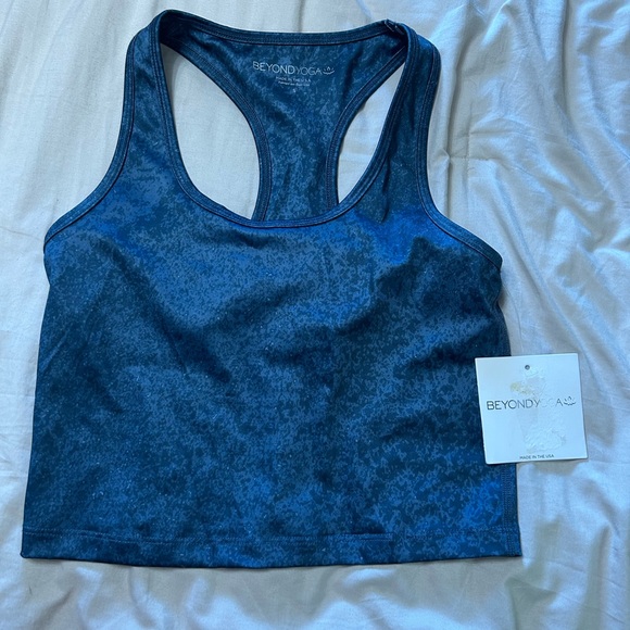Beyond Yoga Navy Blue Racerback Top Size S NWT - Picture 1 of 3